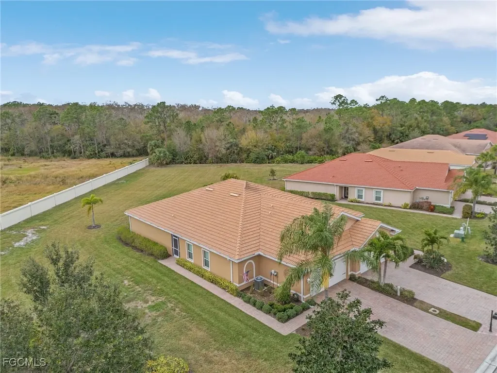 15262 Ligustrum Lane Alva FL 33920