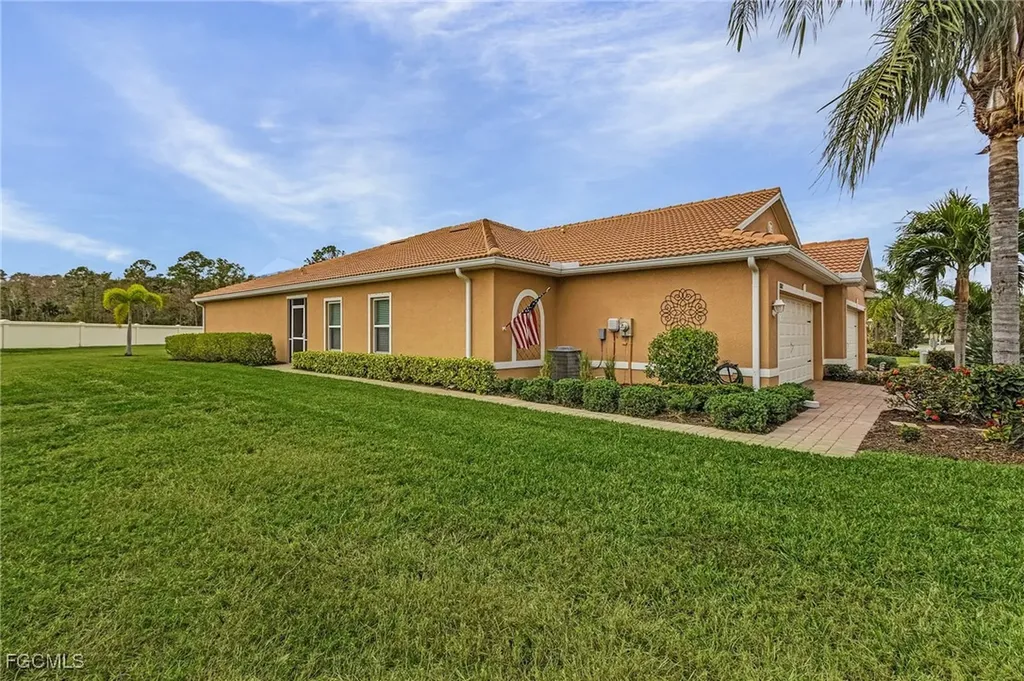 15262 Ligustrum Lane Alva FL 33920