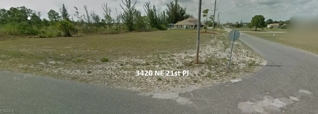 3420 NE 21st Place Cape Coral FL 33909
