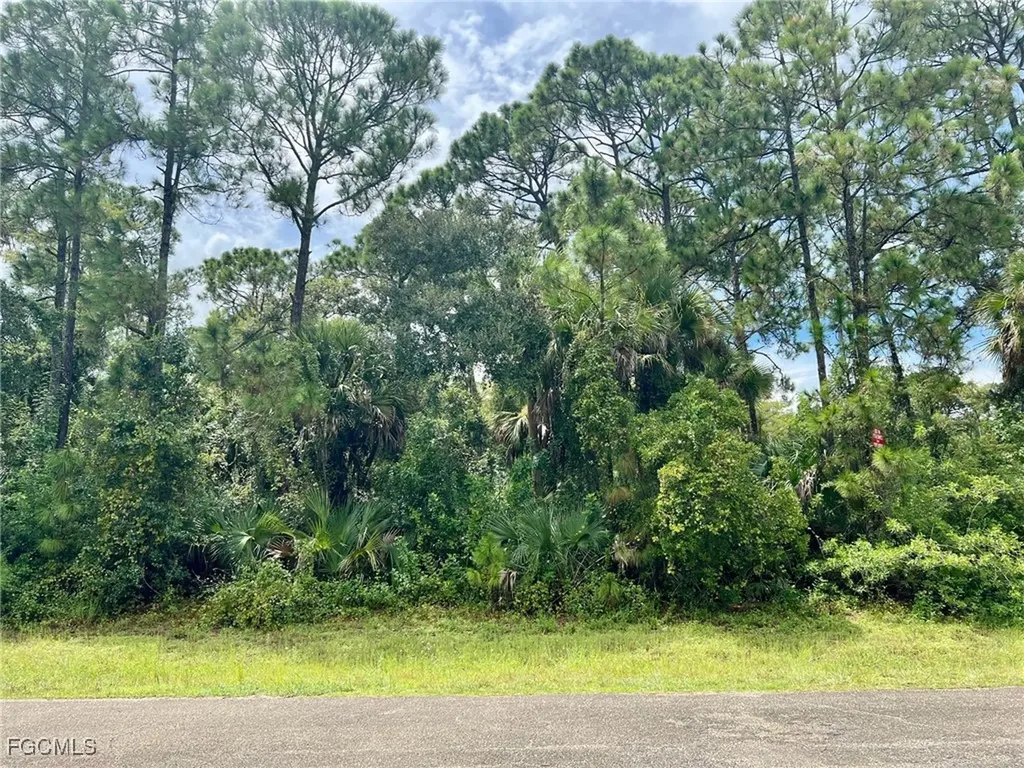 8103 Life Court Labelle FL 33935