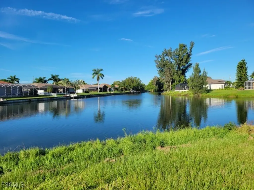 1802 NE 2nd Terrace Cape Coral FL 33909