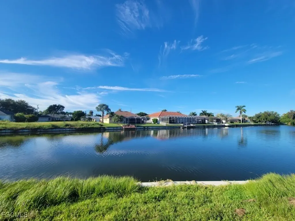 1802 NE 2nd Terrace Cape Coral FL 33909