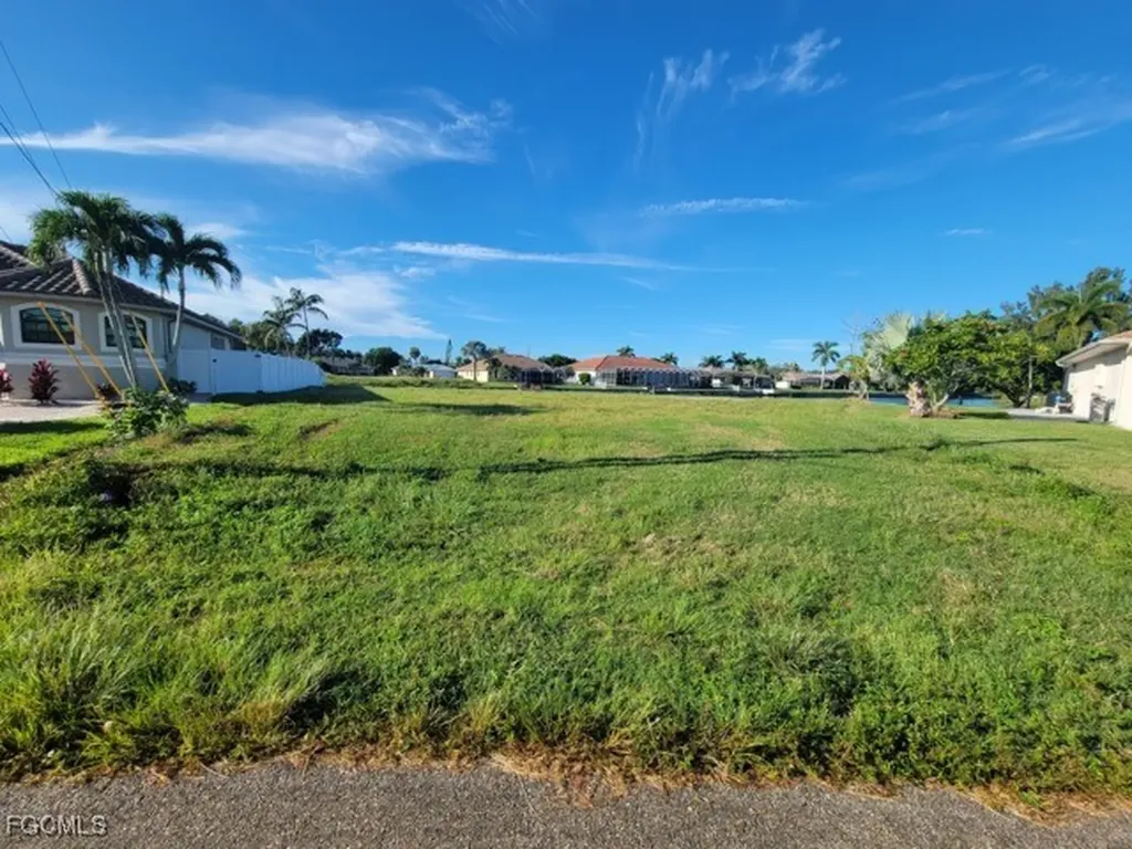 1802 NE 2nd Terrace Cape Coral FL 33909