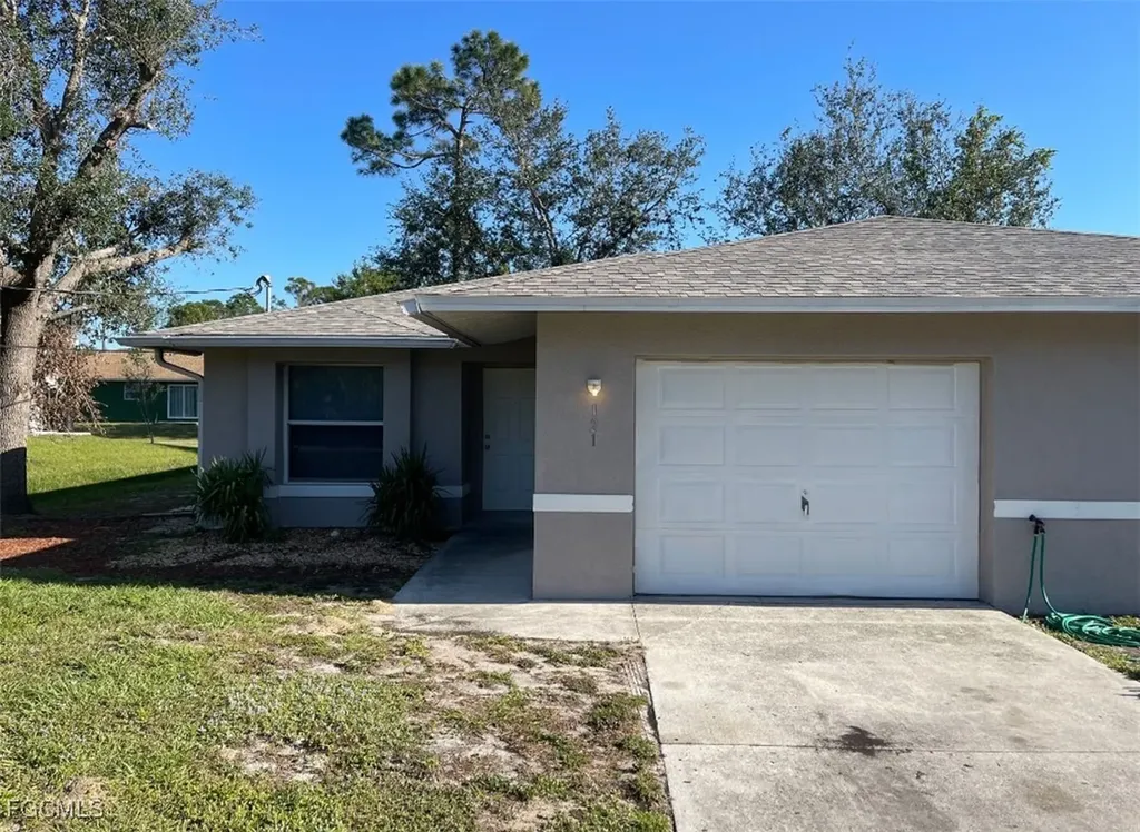 123 Meadow Road Lehigh Acres FL 33973