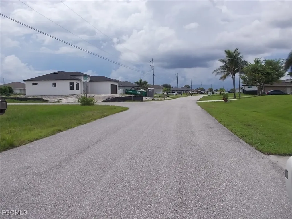 538 NW 25th Terrace Cape Coral FL 33993