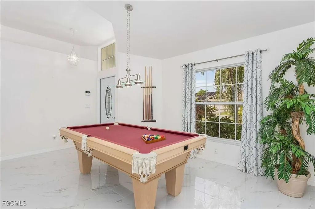 2308 SE 27th Street Cape Coral FL 33904
