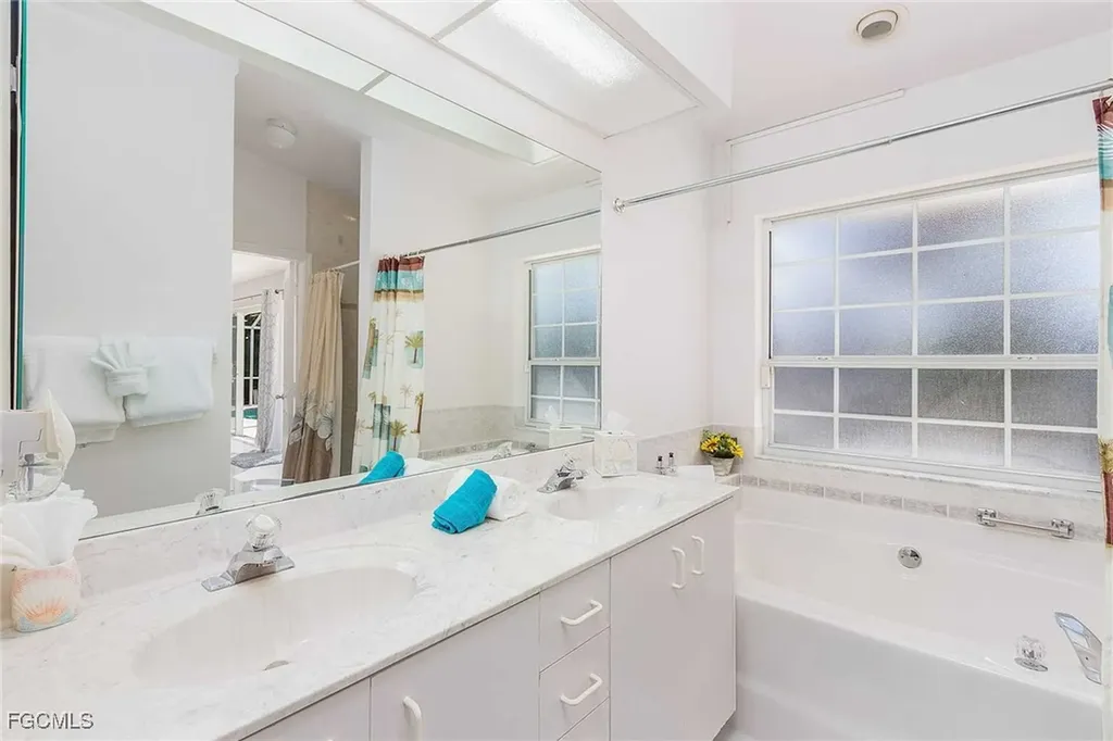 2308 SE 27th Street Cape Coral FL 33904