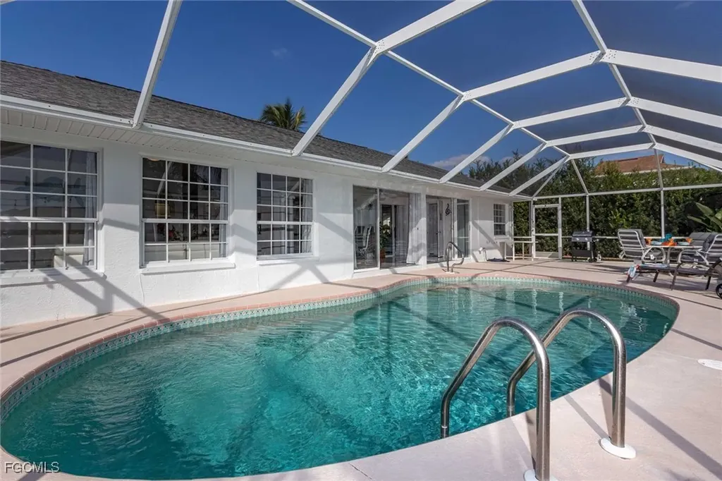 2308 SE 27th Street Cape Coral FL 33904