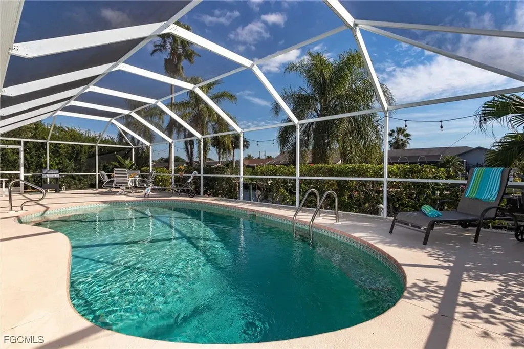2308 SE 27th Street Cape Coral FL 33904