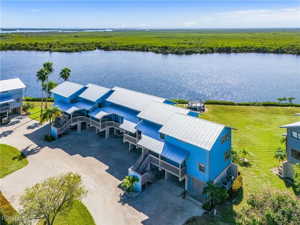 5371 Blue Crab Circle Bokeelia FL 33922
