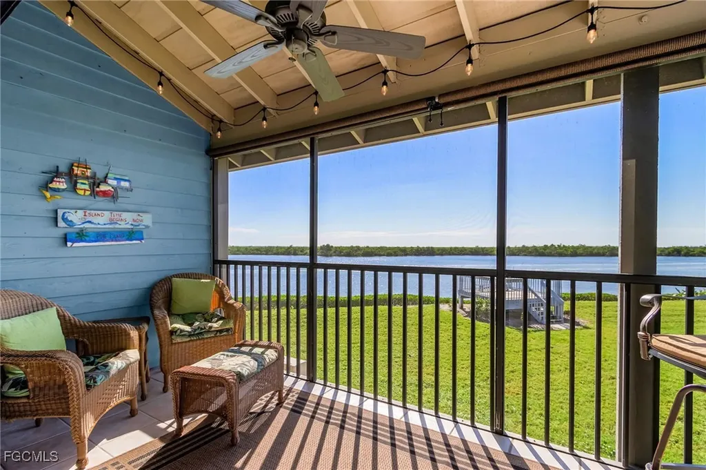 5371 Blue Crab Circle Bokeelia FL 33922