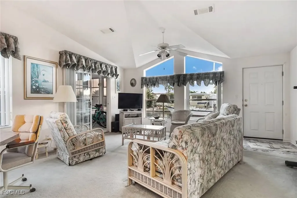 3952 Blueberry Lane St. James City FL 33956