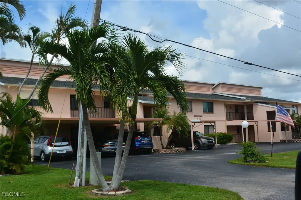 1003 SW 47th Terrace Cape Coral FL 33914