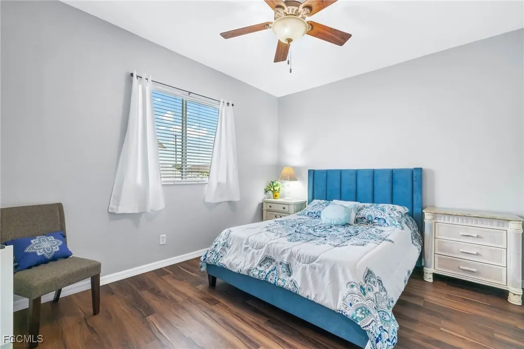 1049 NW 38th Place Cape Coral FL 33993