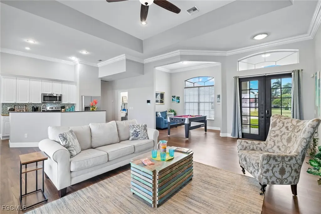1049 NW 38th Place Cape Coral FL 33993