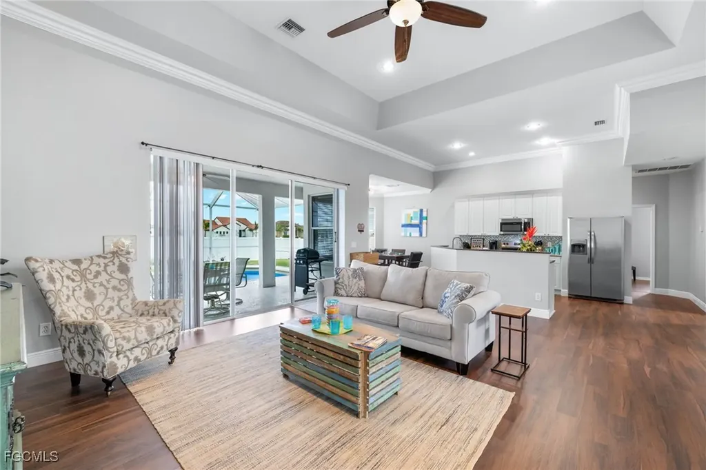 1049 NW 38th Place Cape Coral FL 33993