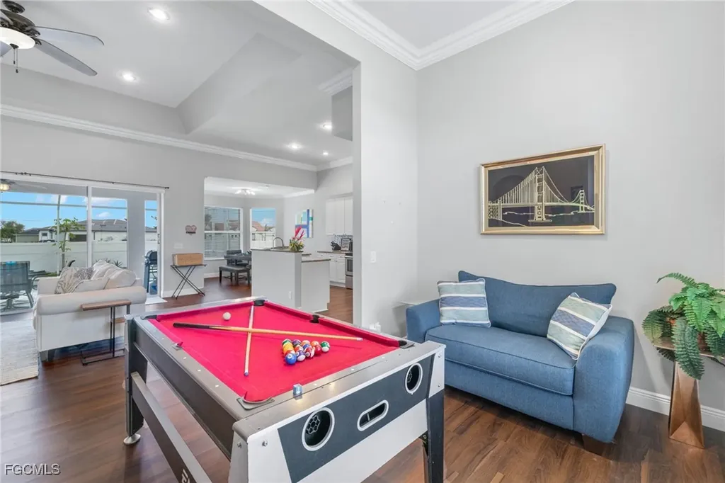 1049 NW 38th Place Cape Coral FL 33993