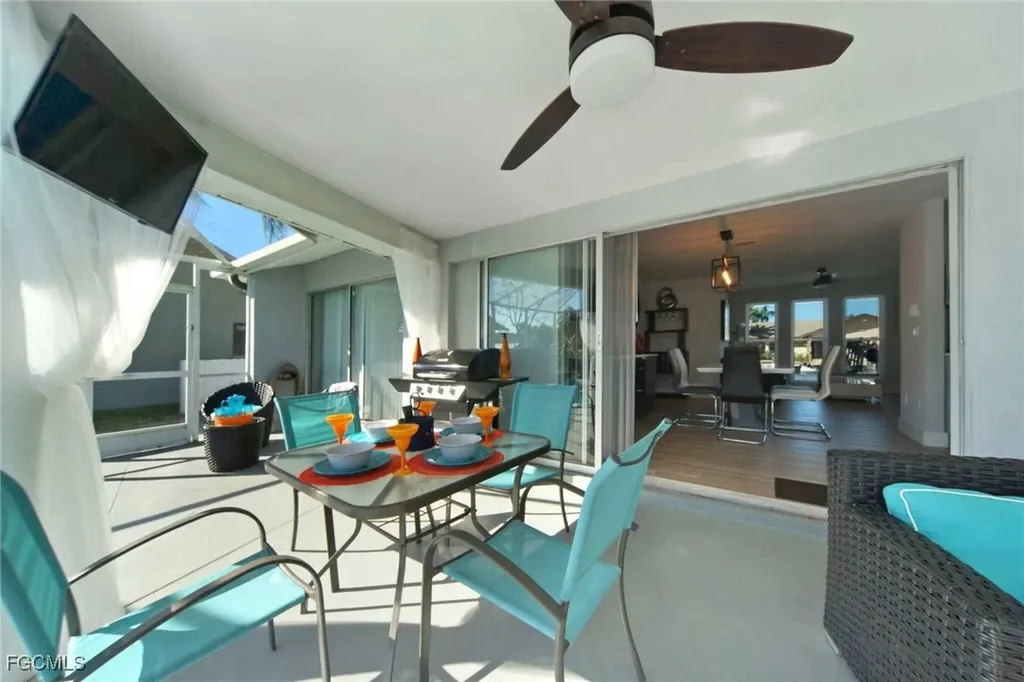 2633 SE 19th Place Cape Coral FL 33904