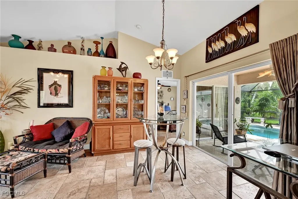 1712 Beach Parkway W Cape Coral FL 33914