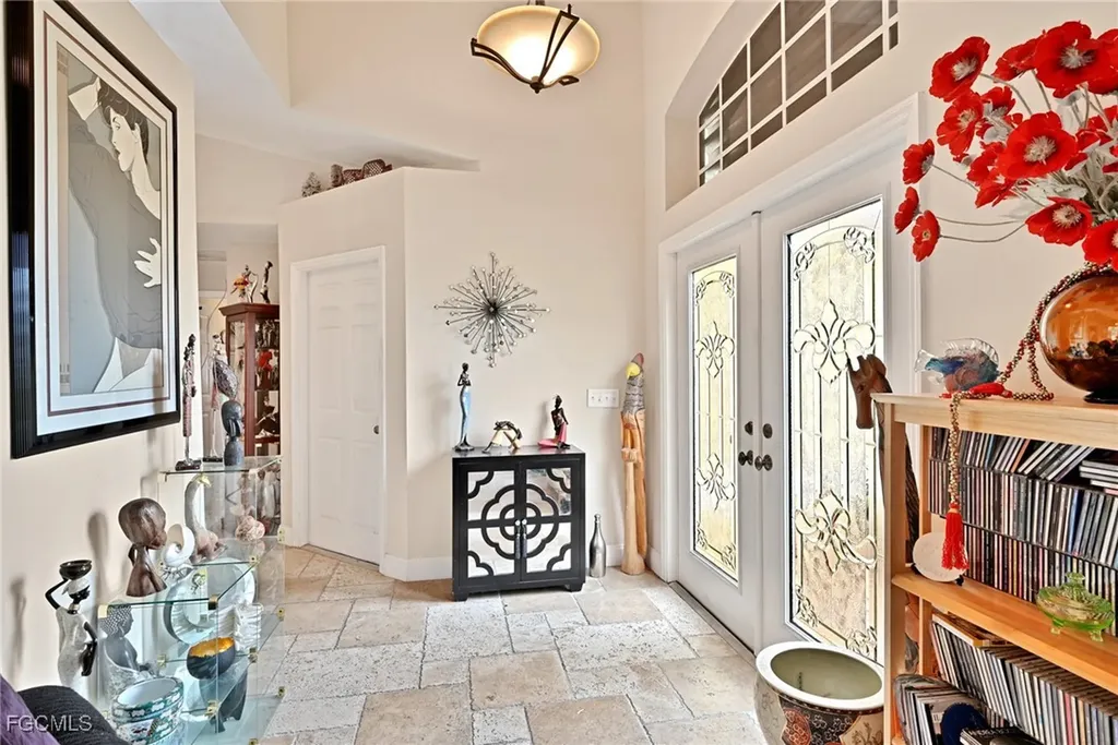 1712 Beach Parkway W Cape Coral FL 33914