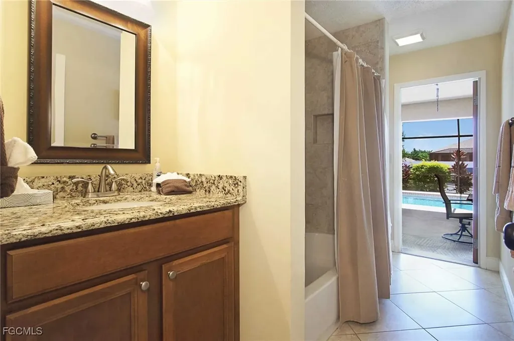 1403 SW 40th Terrace Cape Coral FL 33914