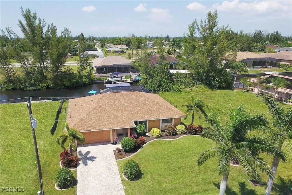 1403 SW 40th Terrace Cape Coral FL 33914
