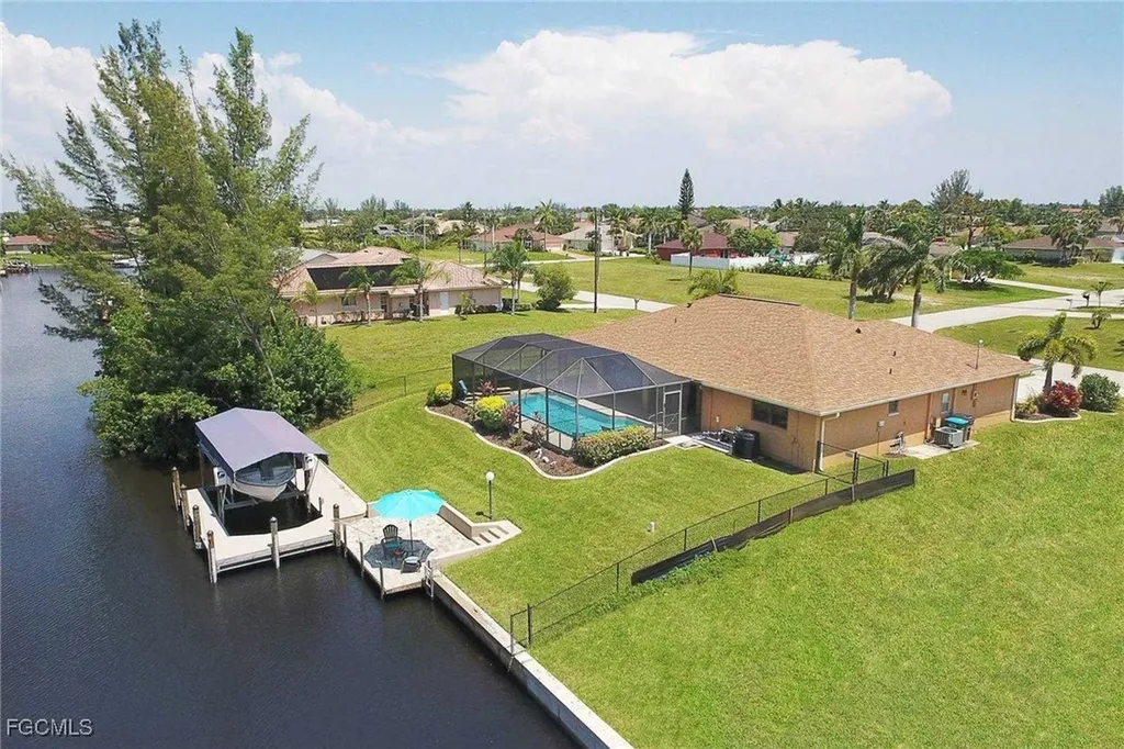1403 SW 40th Terrace Cape Coral FL 33914