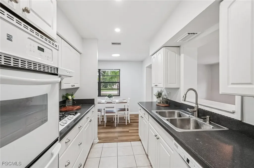 4345 Tufts Avenue Fort Myers FL 33901