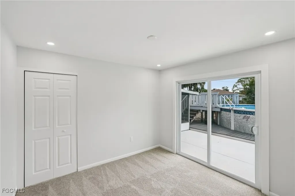 4345 Tufts Avenue Fort Myers FL 33901