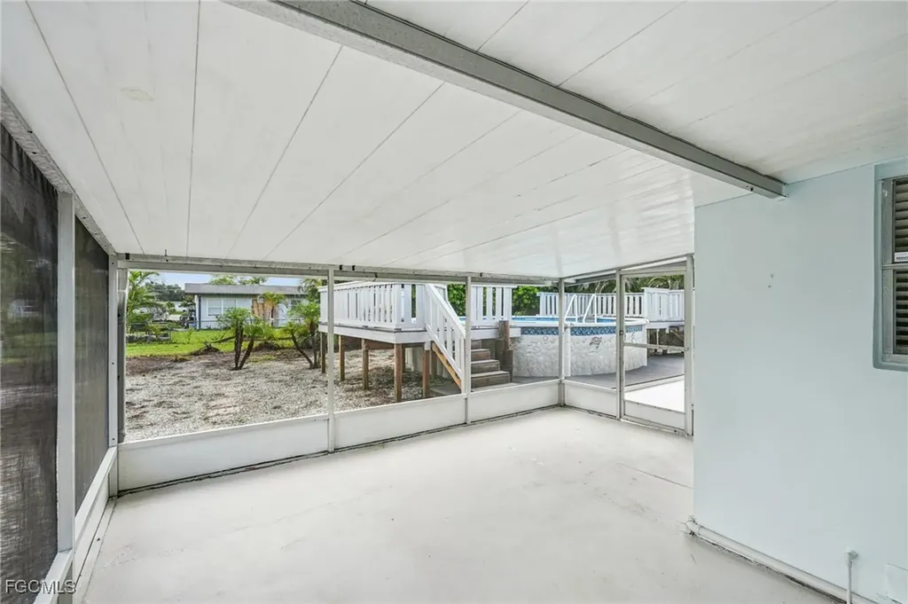 4345 Tufts Avenue Fort Myers FL 33901