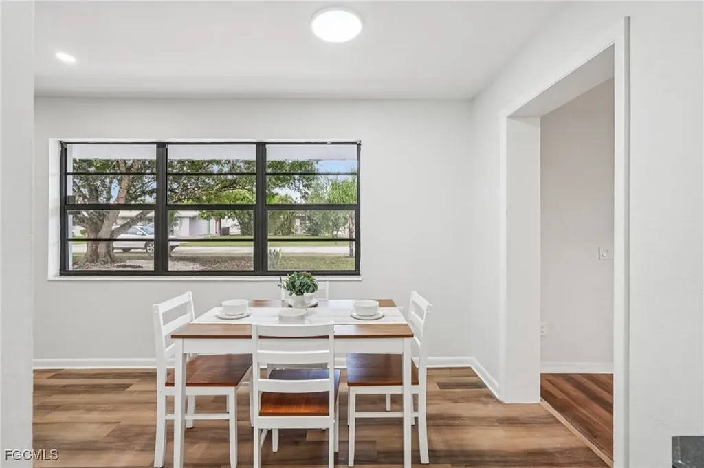 4345 Tufts Avenue Fort Myers FL 33901