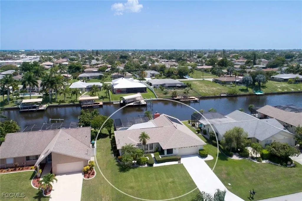 1422 SE 12th Terrace Cape Coral FL 33990