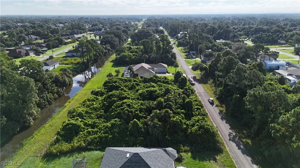 829 Porter Street E Lehigh Acres FL 33974