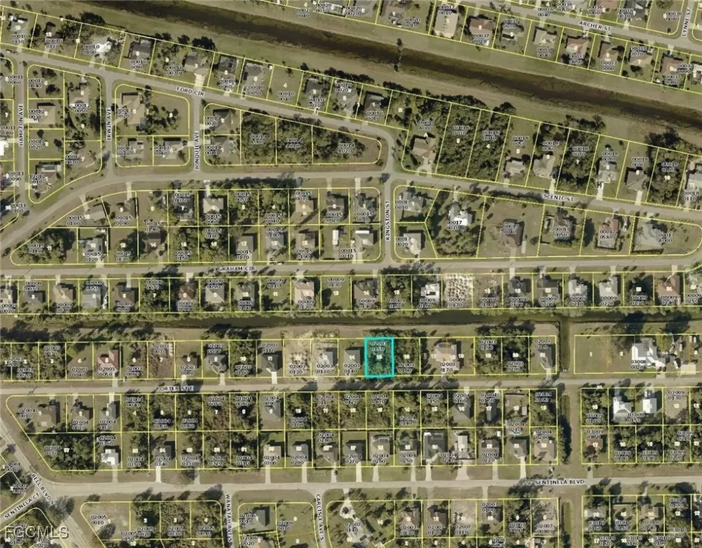 829 Porter Street E Lehigh Acres FL 33974