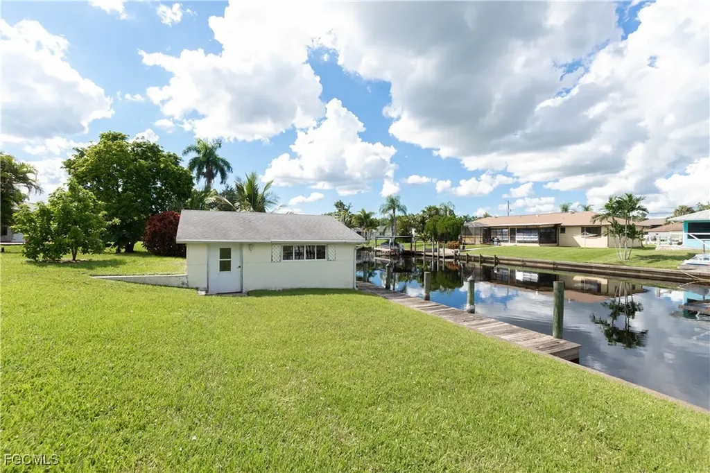 13512 Caribbean Boulevard Fort Myers FL 33905