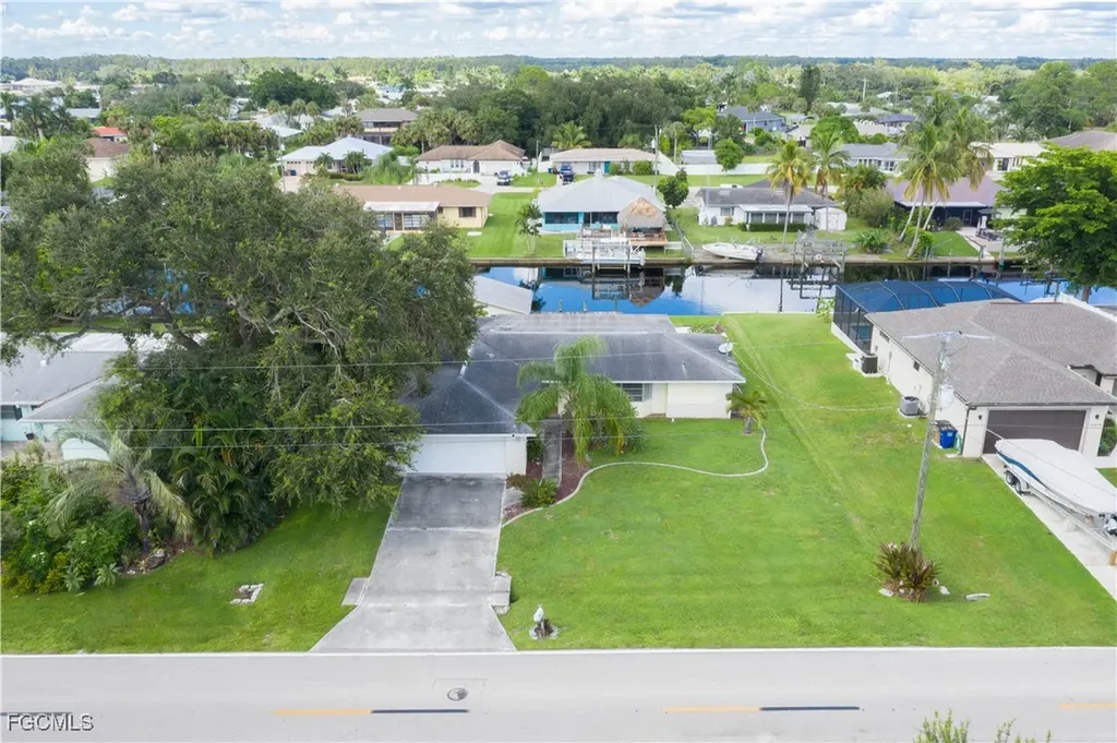 13512 Caribbean Boulevard Fort Myers FL 33905