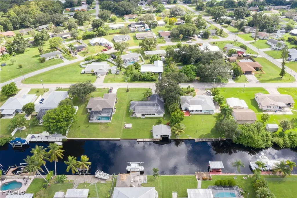 13512 Caribbean Boulevard Fort Myers FL 33905