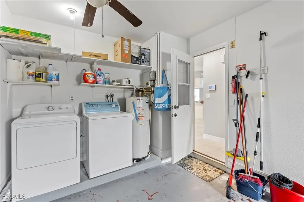 5240 SW 2nd Place Cape Coral FL 33914