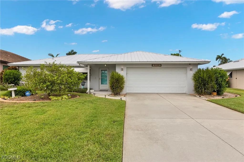 5240 SW 2nd Place Cape Coral FL 33914