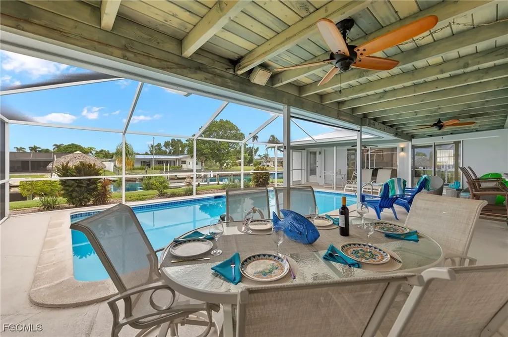 5240 SW 2nd Place Cape Coral FL 33914