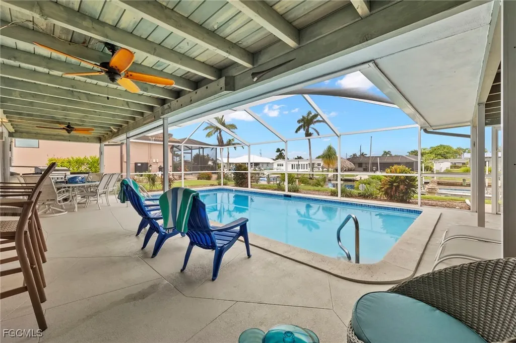 5240 SW 2nd Place Cape Coral FL 33914