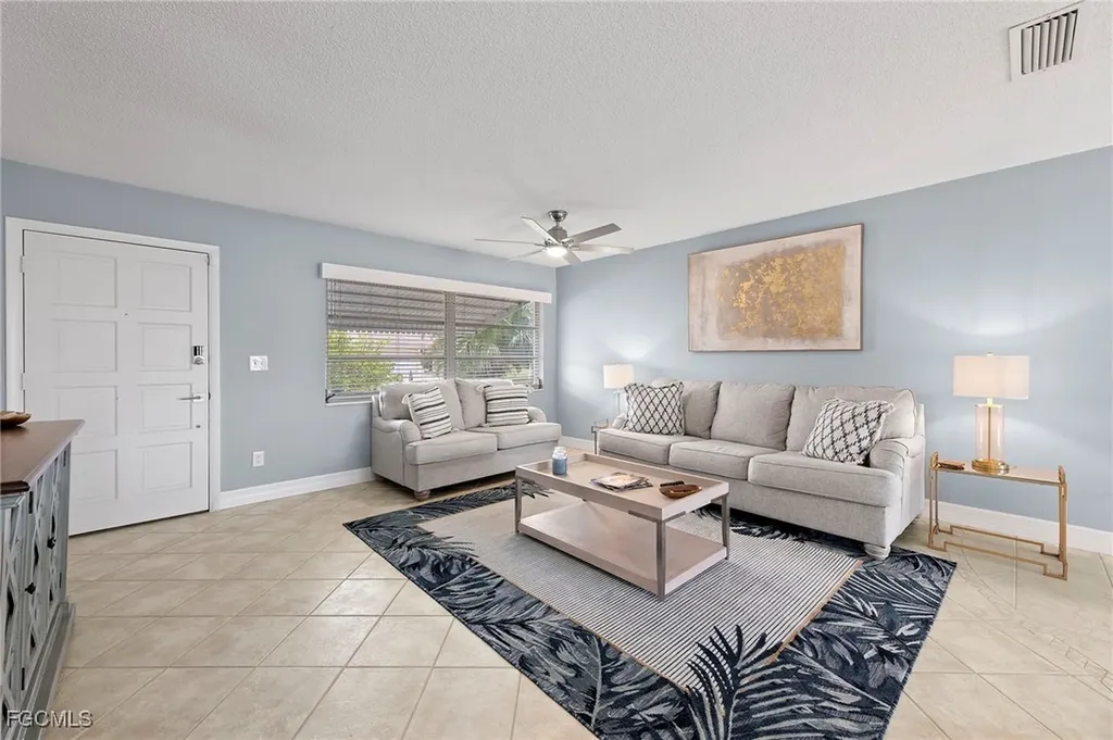 5240 SW 2nd Place Cape Coral FL 33914