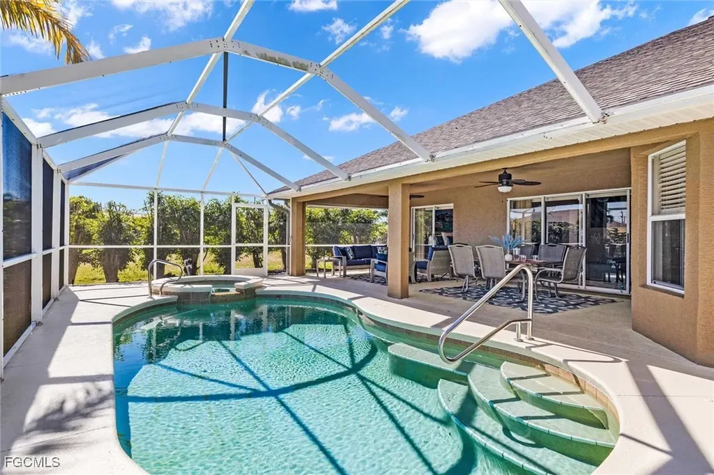 4131 SW 17th Place Cape Coral FL 33914