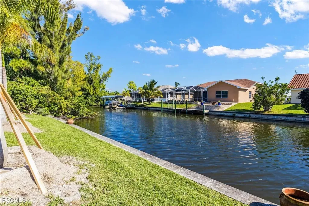 4131 SW 17th Place Cape Coral FL 33914