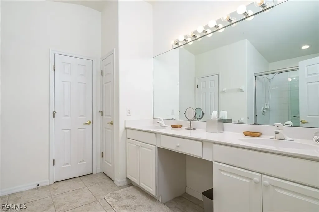 10082 Oakhurst Way Fort Myers FL 33913