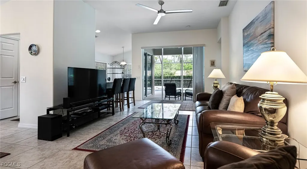 10082 Oakhurst Way Fort Myers FL 33913