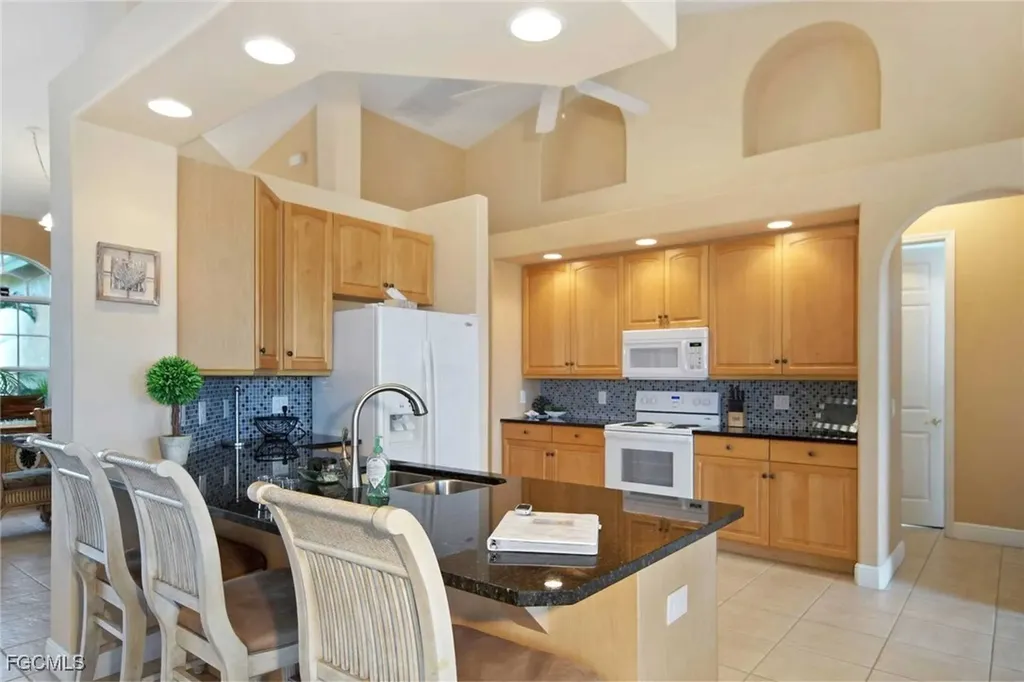 4114 NW 39th Lane Cape Coral FL 33993