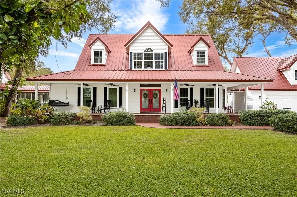 1444 Winchester Avenue E Labelle FL 33935