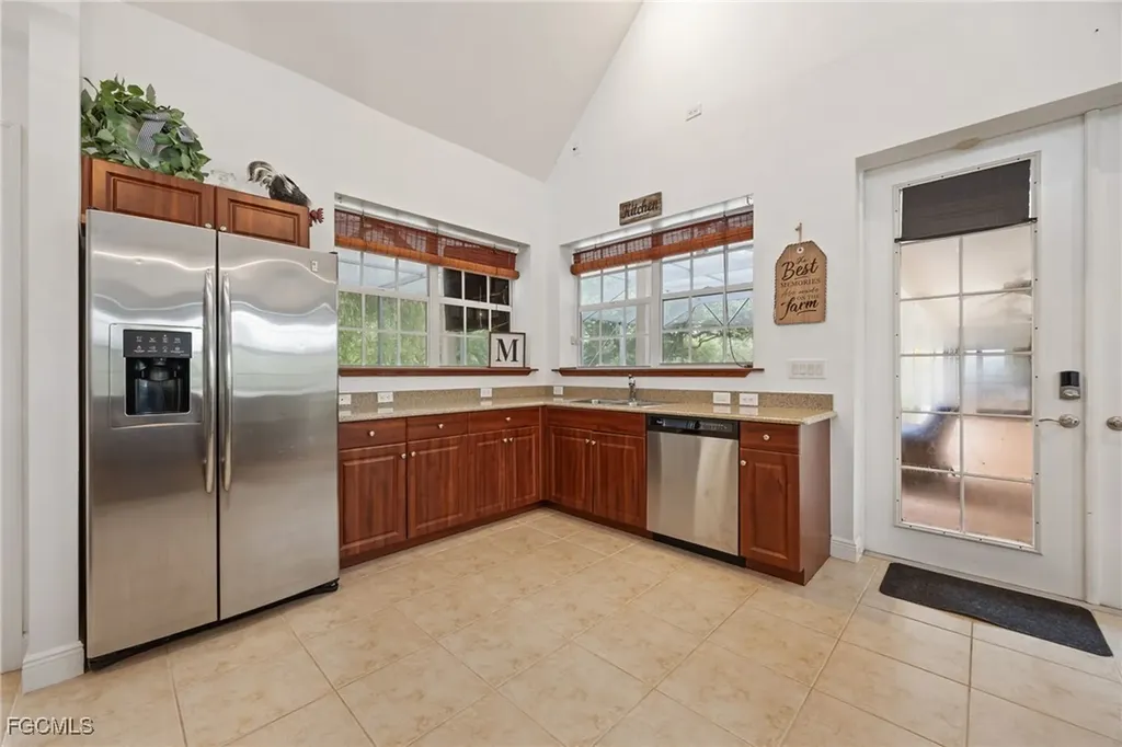 1444 Winchester Avenue E Labelle FL 33935