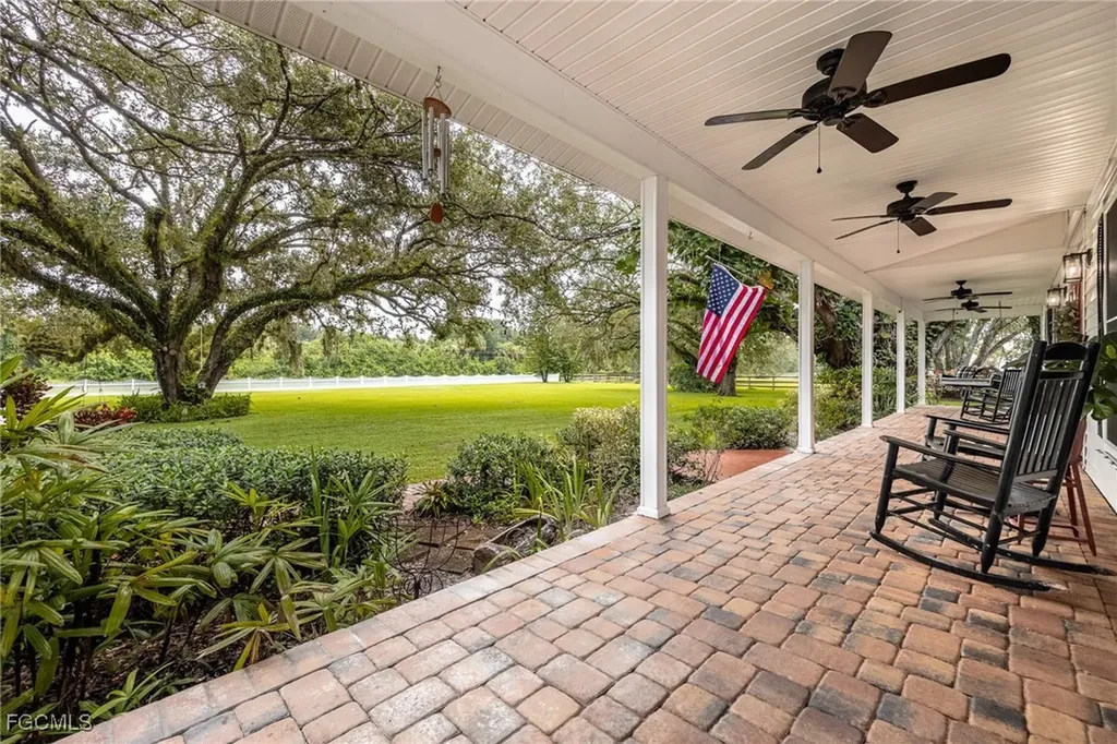 1444 Winchester Avenue E Labelle FL 33935